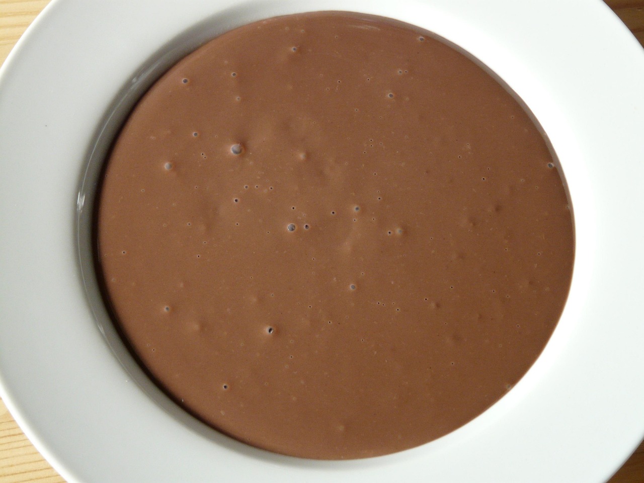 entdecken sie die köstliche welt des puddings! von klassischen rezepten bis hin zu kreativen variationen – lassen sie sich inspirieren und genießen sie den cremigen genuss in vollen zügen.